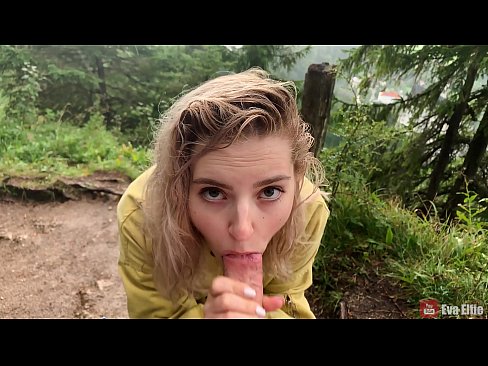 ❤️ Ragazza ingoia lo sperma dopo un pompino in pubblico - Eva Elfi ❤️❌ Porno anale al it.makesexnotwar.ru ❌